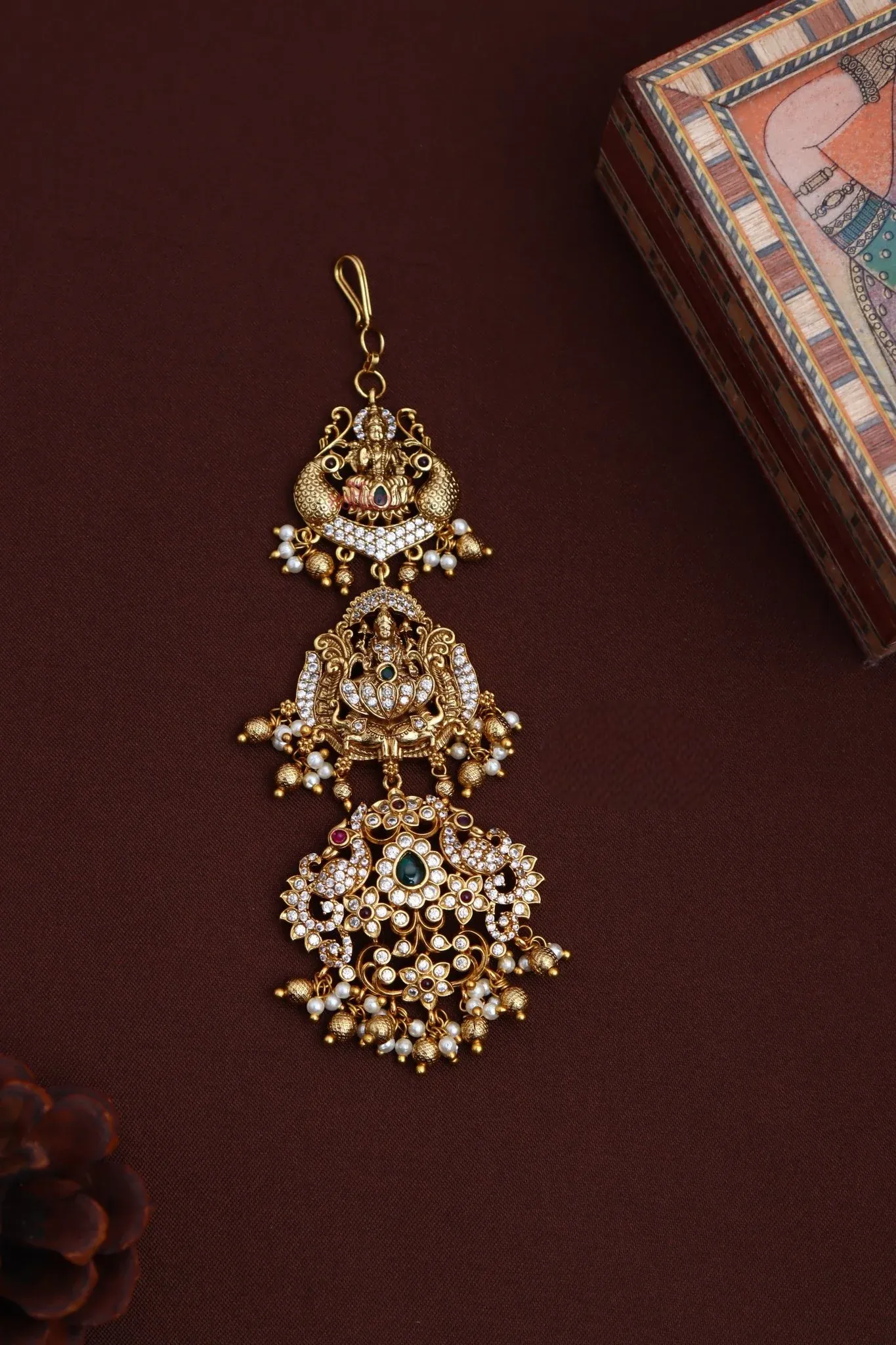 Bridal Lakshmi Maang Tikka